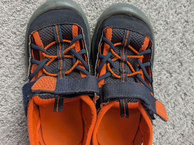 OshKosh B'Gosh Little Boys Size 11 Navy/Orange Water Shoe Sandals