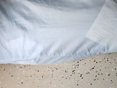 Cumbor blow up bed Queen Size
