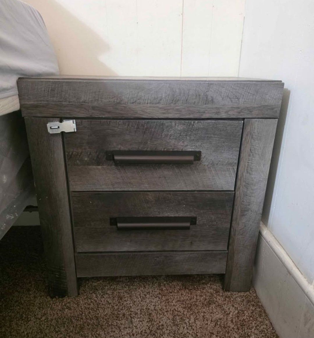 Main image 8