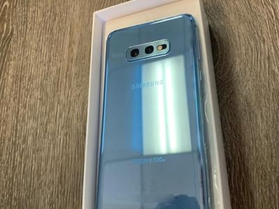 Samsung Galaxy S10E 128gb - Unlocked