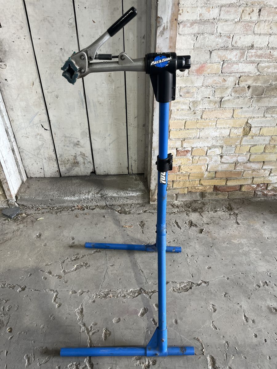 Park Tool PCS-4 Deluxe Home Mechanic Repair Stand