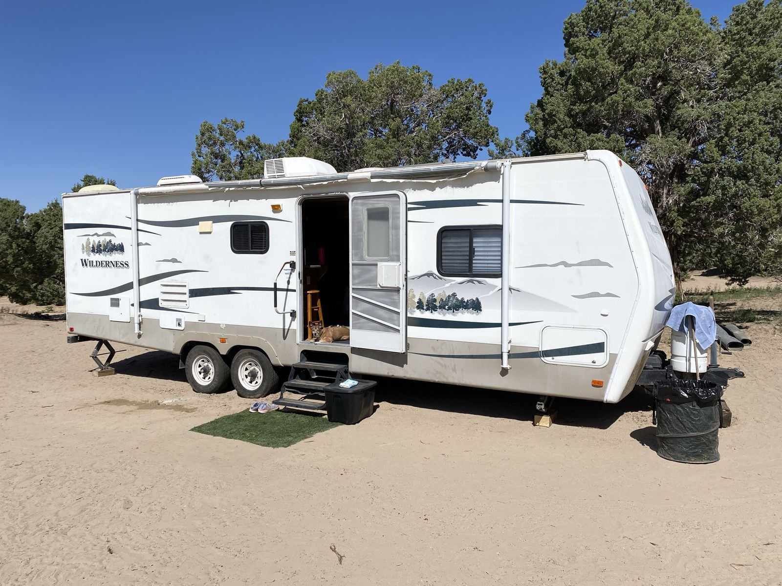 2008 Fleetwood 270RBS Camp Trailer