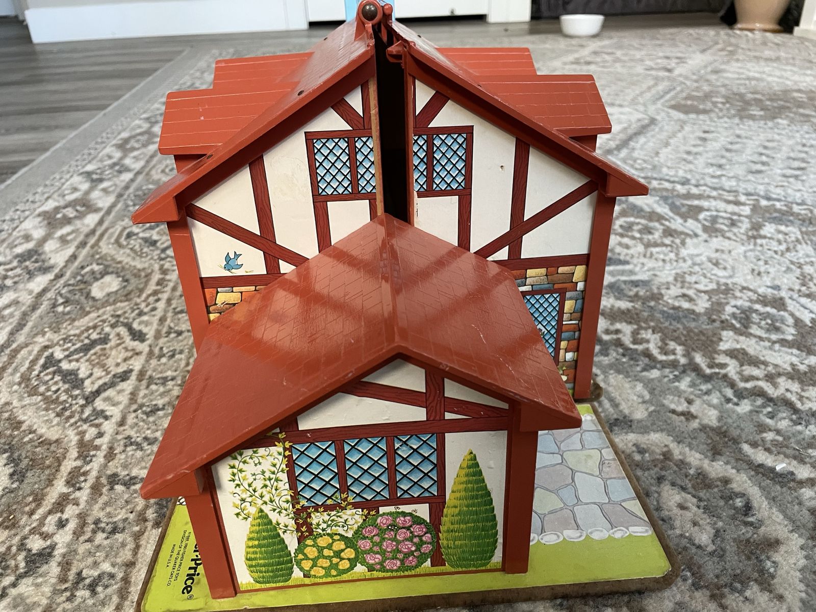 Main image 7