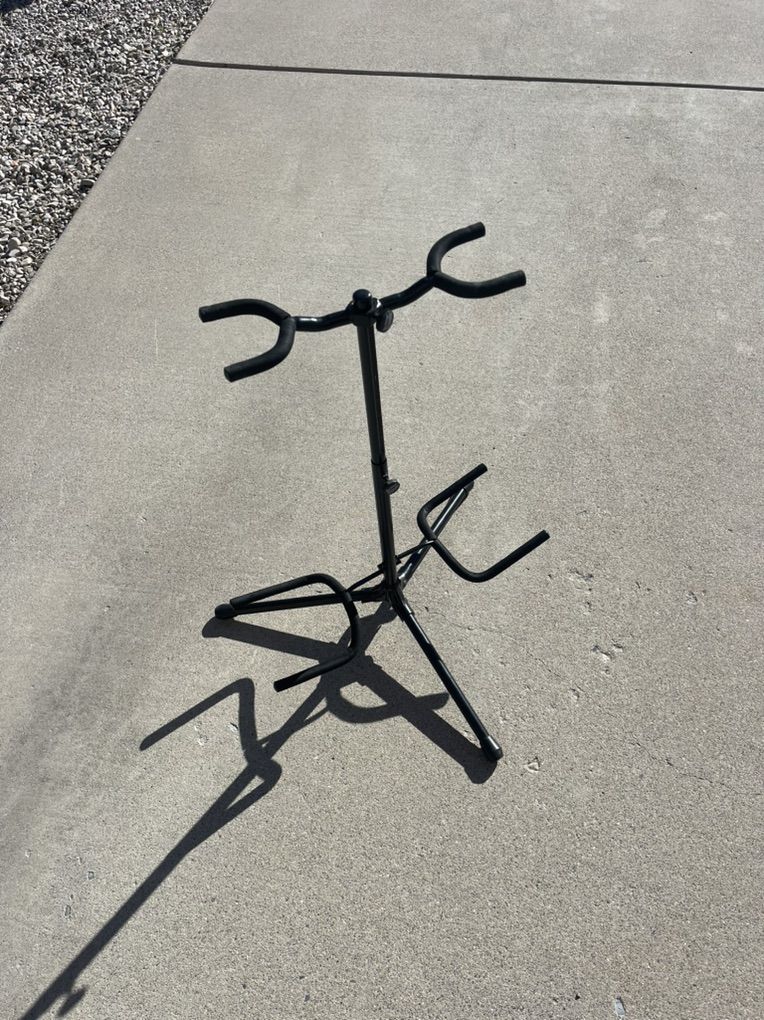On Stage Double Guitar Stand