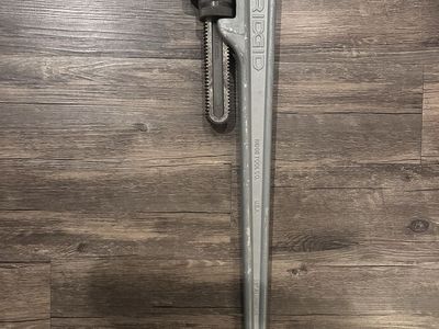 RIDGID 36" Aluminum Pipe Wrench - Heavy Duty Plumbing Tool