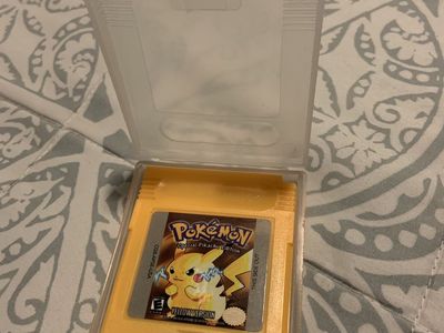 Pokemon Yellow Version Game Boy