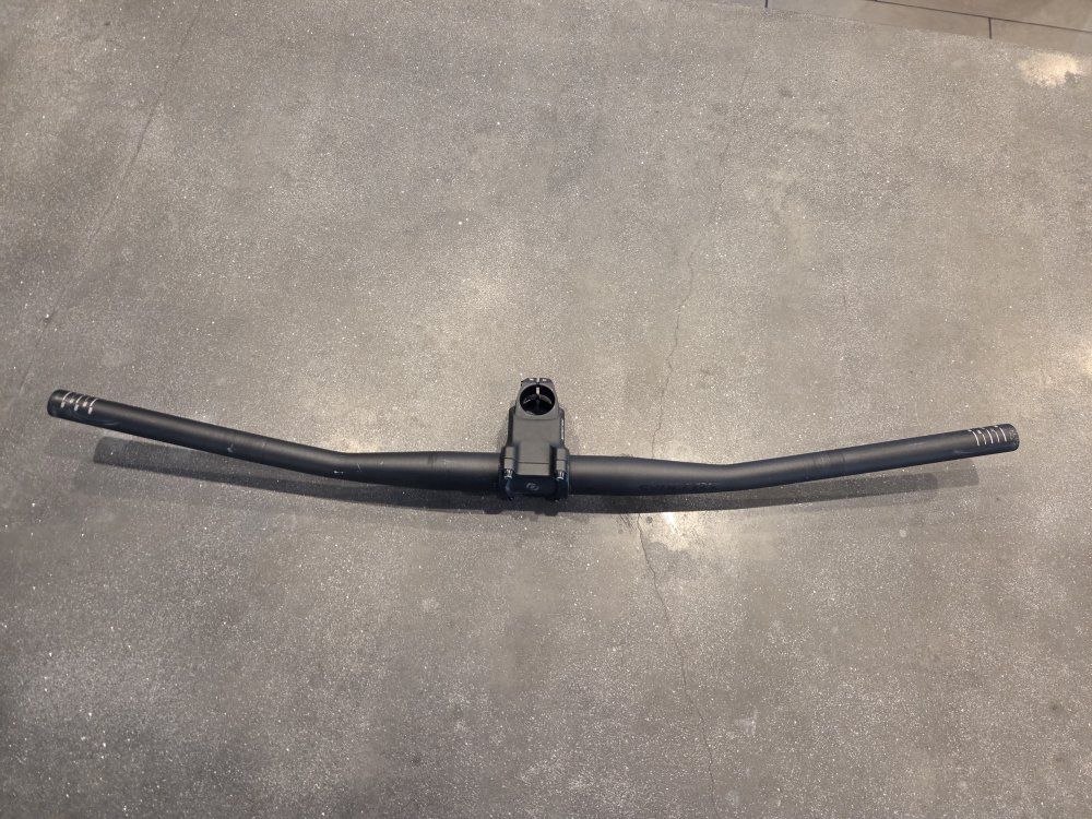 Syncros stem and bar combo