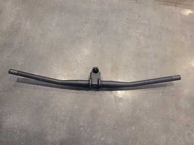 Syncros stem and bar combo