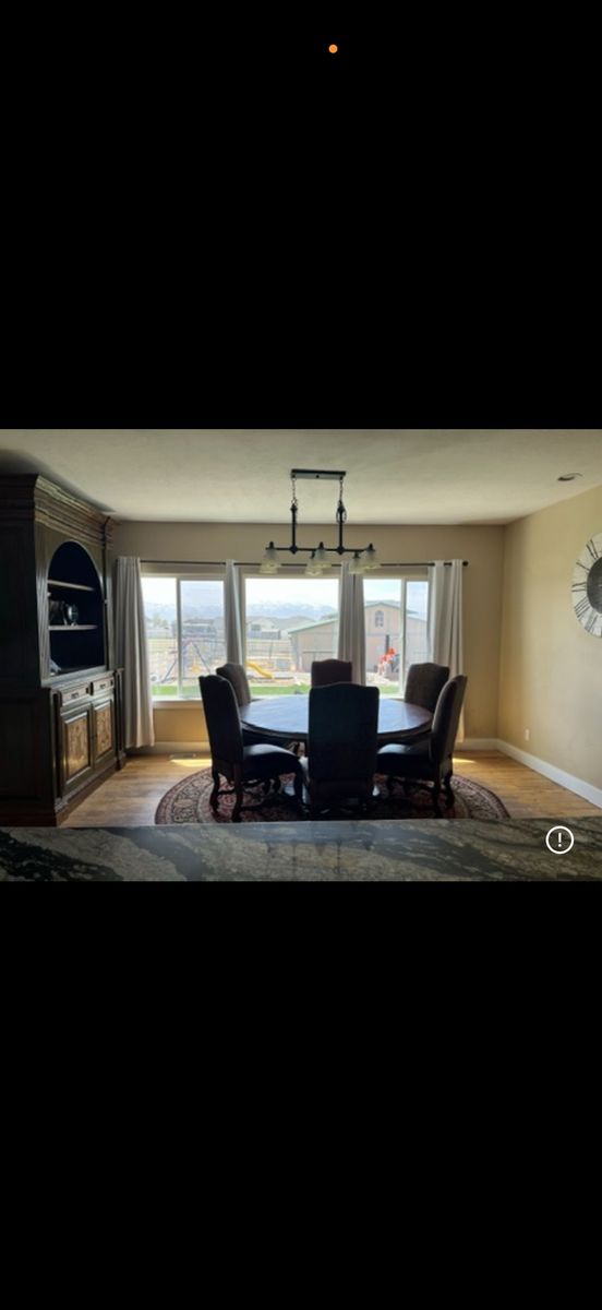 Dining room table