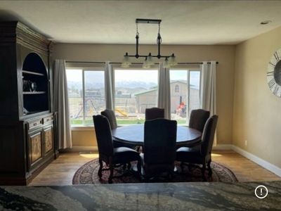 Dining room table