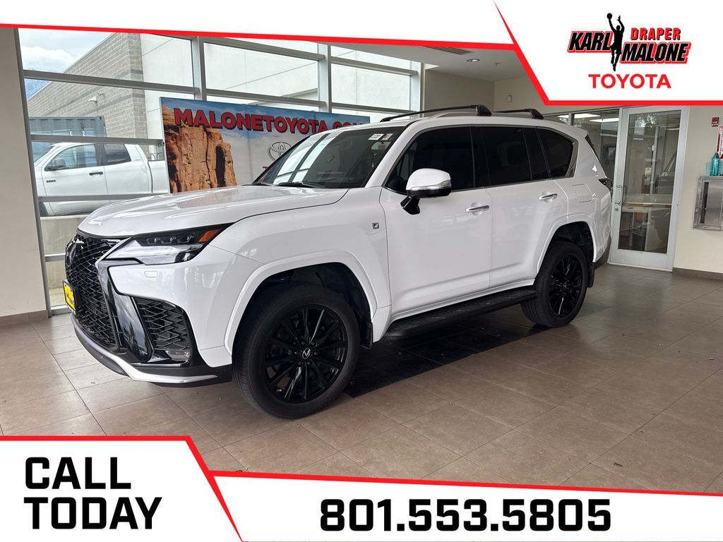 2023 Lexus LX 600 F SPORT Handling