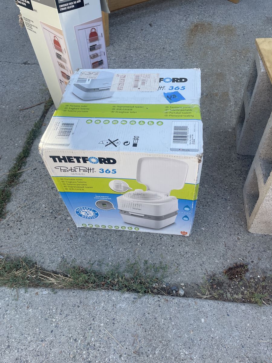 Thetford Porta Potti 365 Portable Toilet
