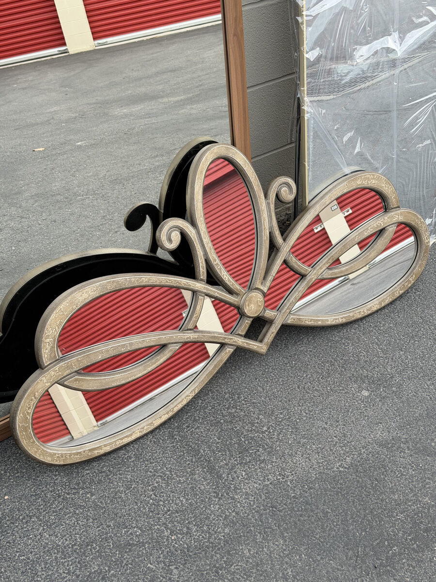 FULL LENGTH MIRROR – COSTCO QUALITY (46"x19.5")