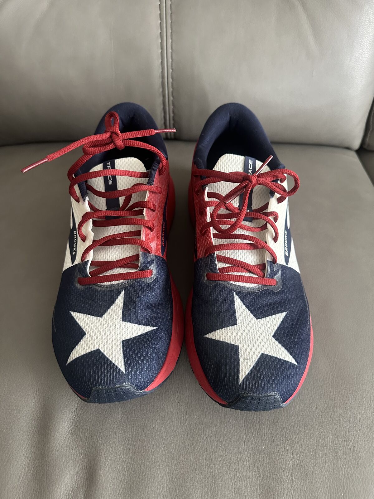 Men's Brooks Trace athletic shoe