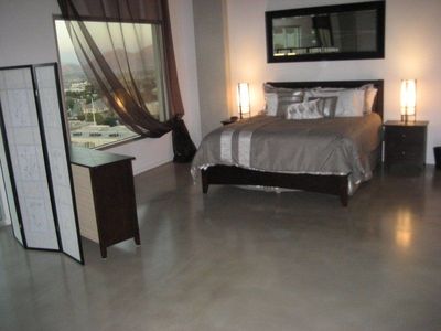 California King Bedroom Set - Frame With Headboard, Two Matching Nightstands, Dresser, Mirror