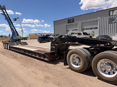 2013 Eager Beaver Lowboy Equipment Trailer