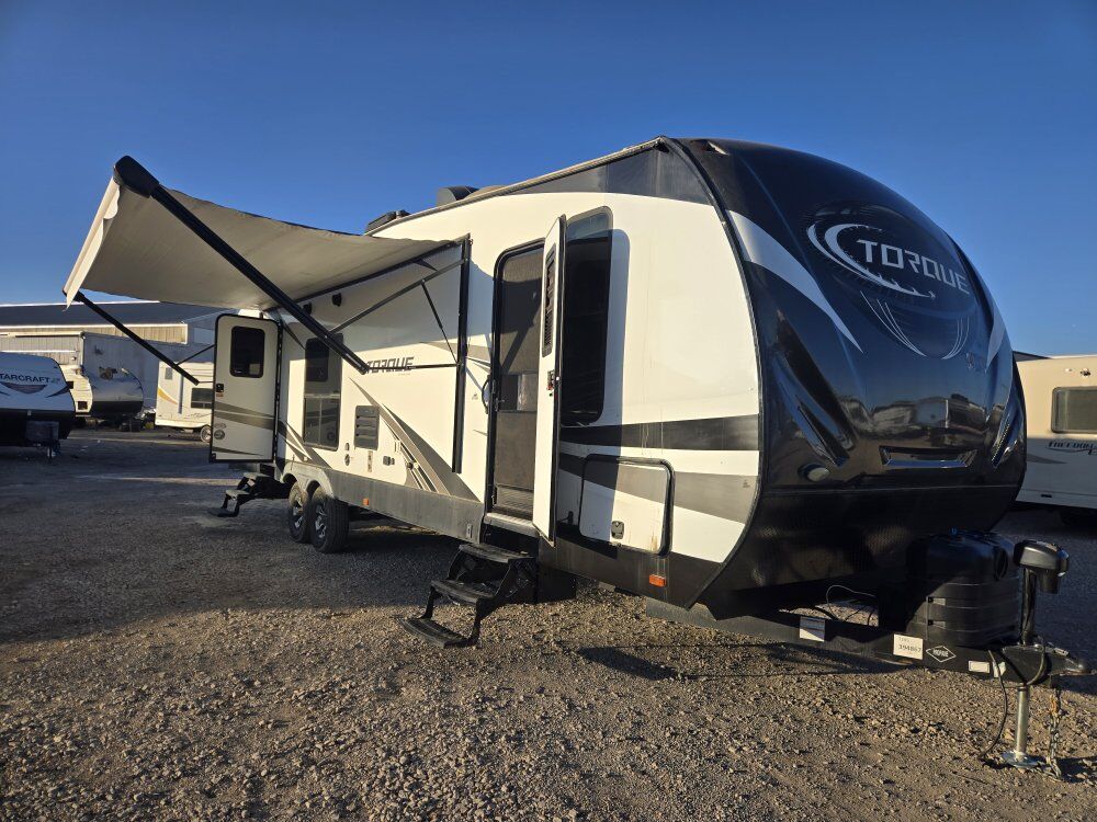 2019 Heartland Torque 285 16 Foot Garage Toy Haule