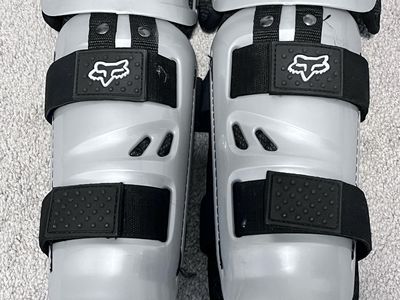 Fox Racing Knee/Shin Guards – Adult – Motocross/MTB