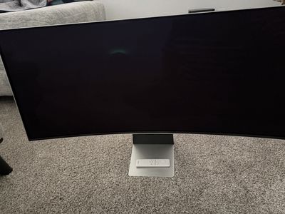 34 inch ultrawide OLED Samsung Odyssey G85SB Curved Gaming Monitor