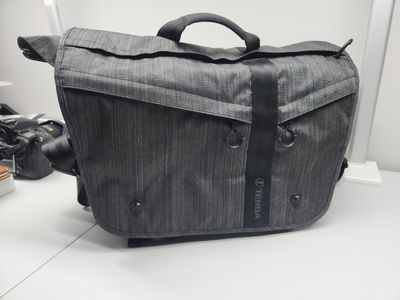 Tenba Messenger 15 Bag