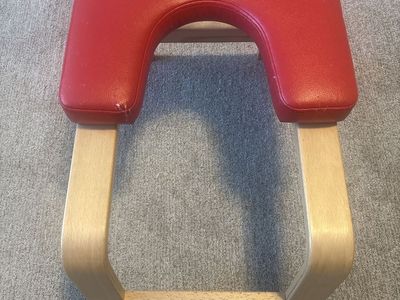 FeetUp Yoga Headstand Bench / Inversion Trainer