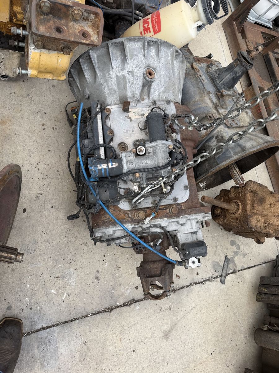 Main image 3