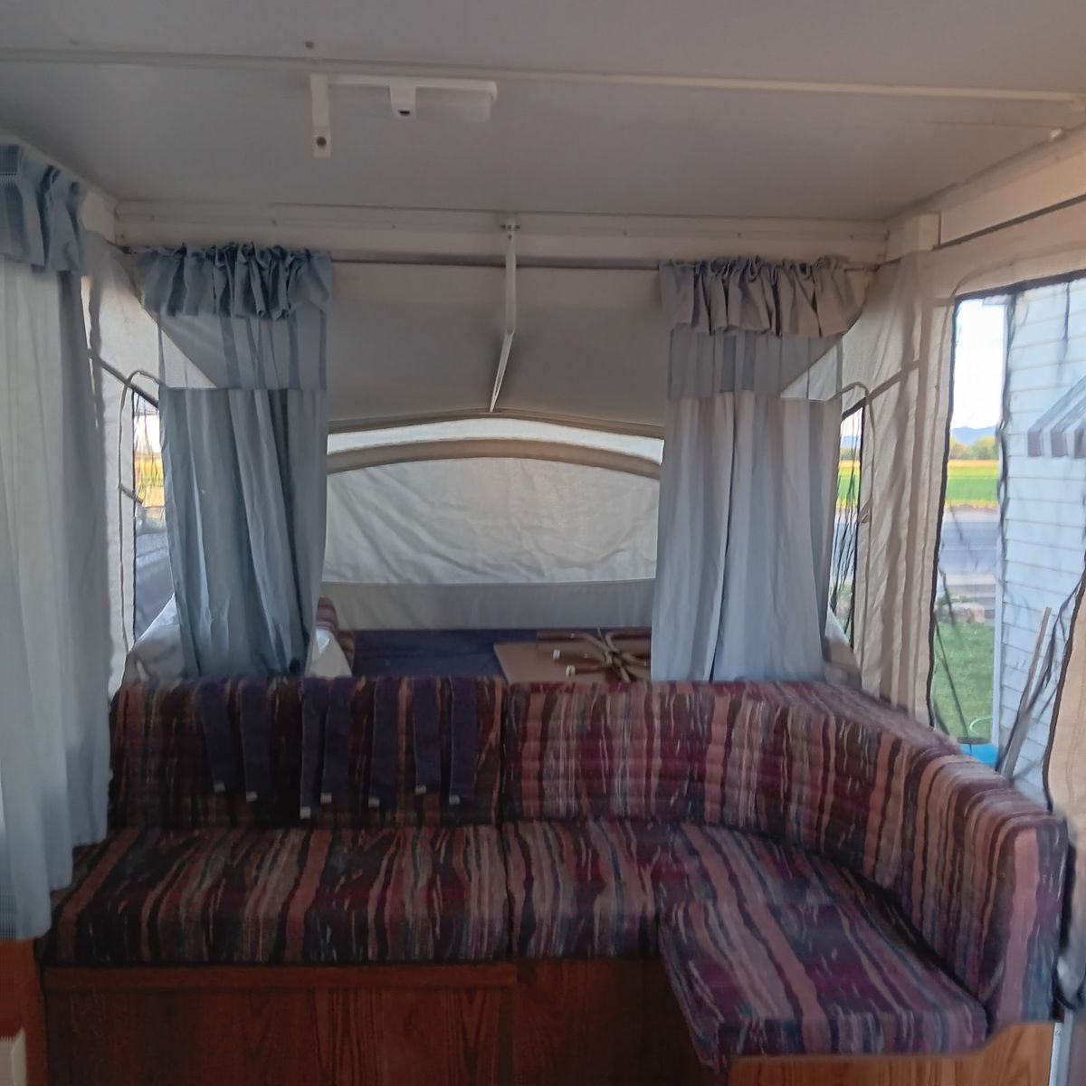 Main image 5