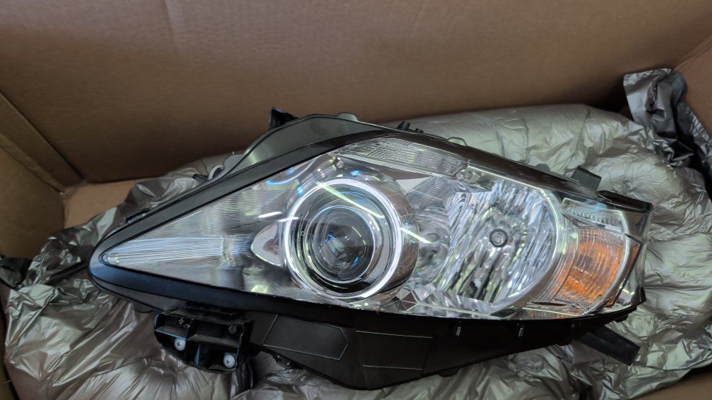 Headlight assembly 2010 Lexus RX350
