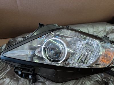 Headlight assembly 2010 Lexus RX350