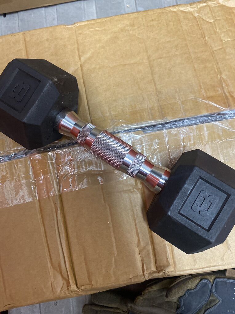 8 LB DUMBBELL