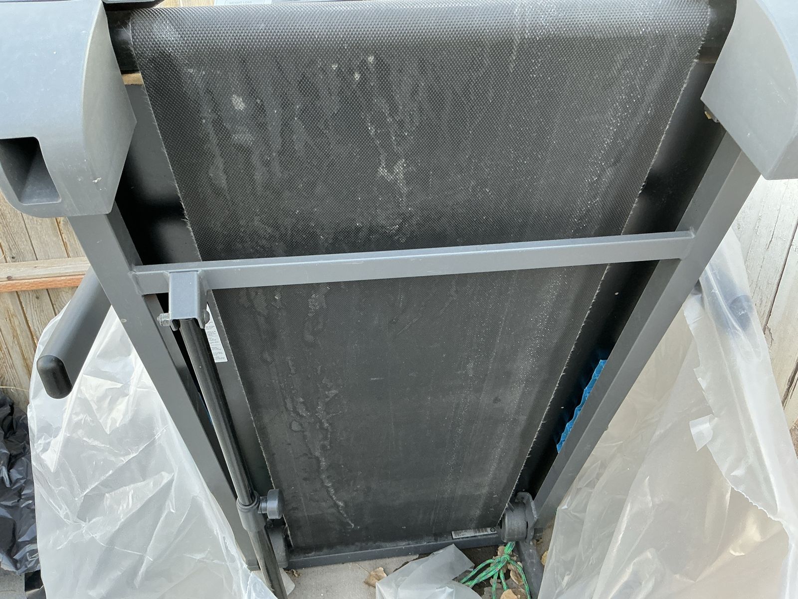 Main image 3
