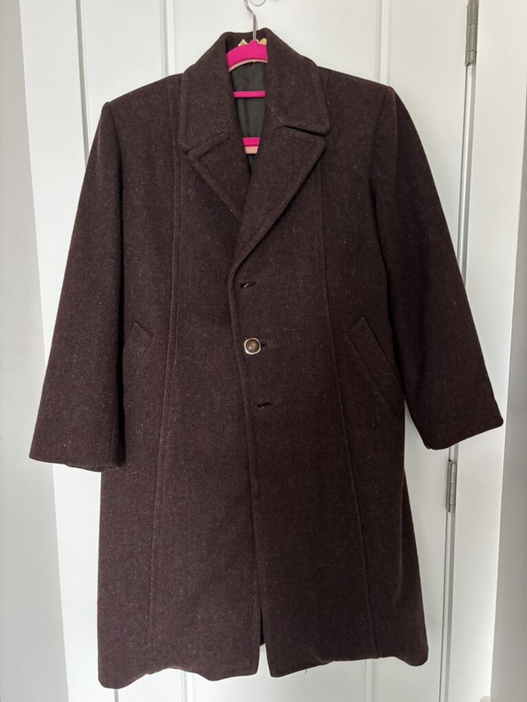 Lady's maroon woolen coat