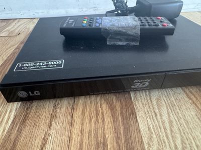 LG Blu-Ray Disc DVD Player with Remote