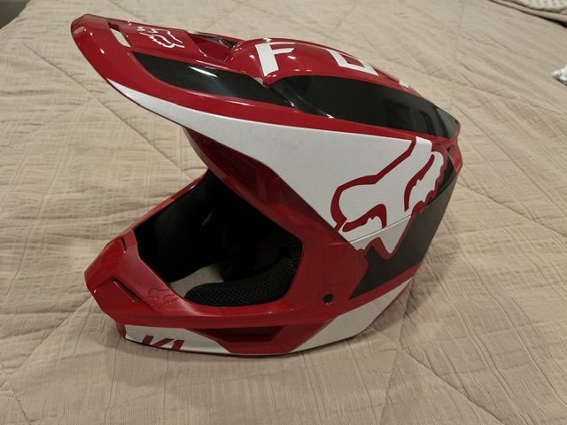Fox V1 RevH Motocross Helmet