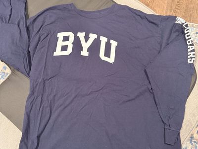 BYU Cougars Fan Apparel Lot - Long Sleeve & Short Sleeve T-Shirts