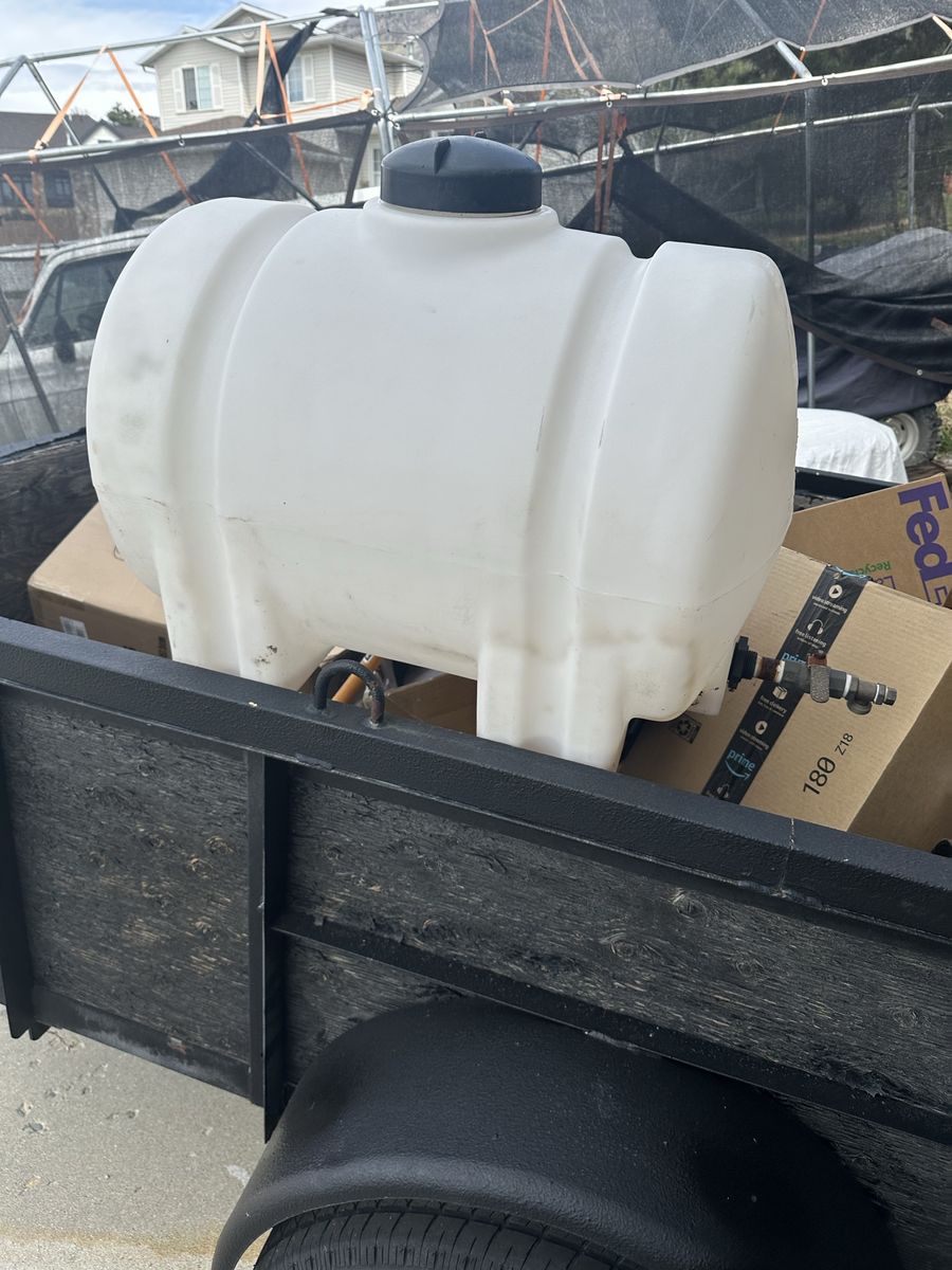 35 Gallon Water tank