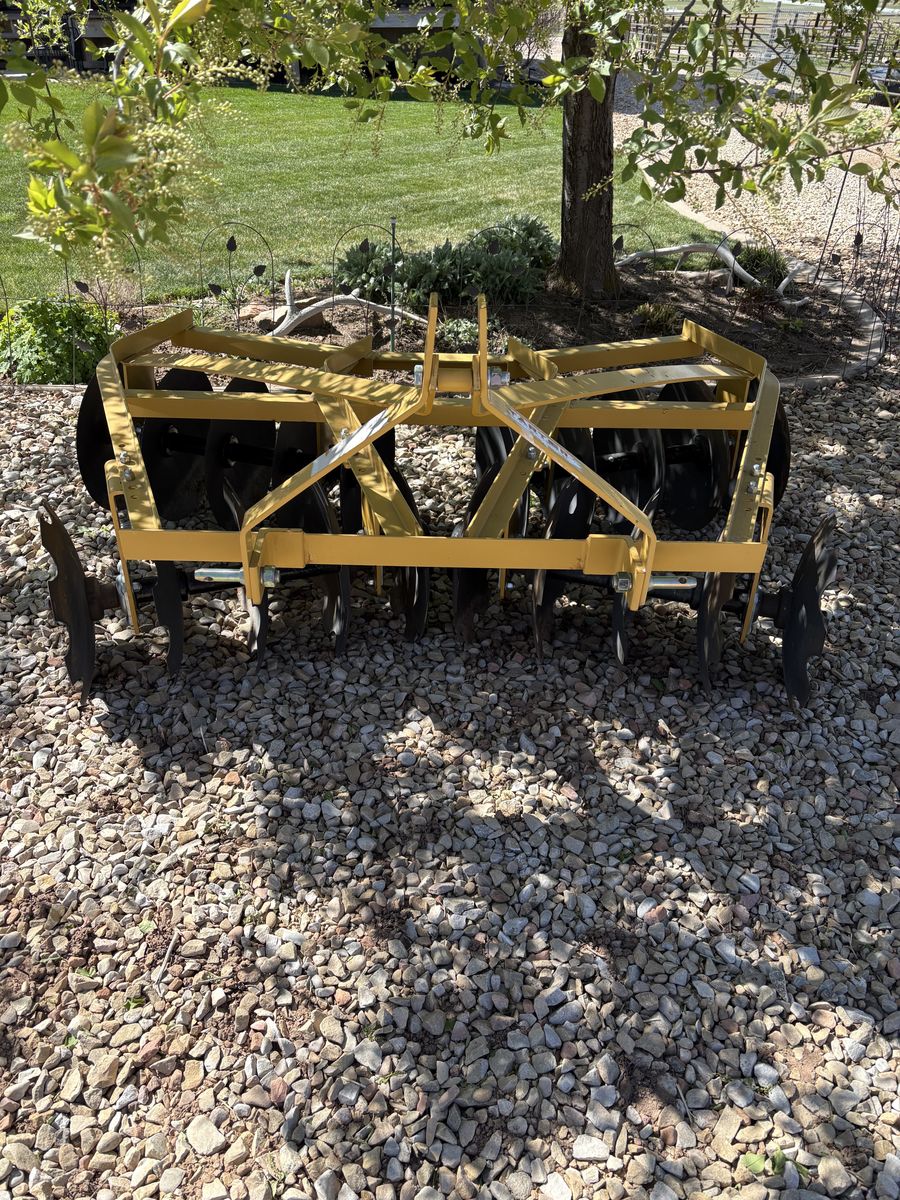 6' MEDIUM-DUTY DISC - NEW - NEVER USED