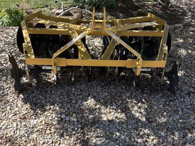 6' MEDIUM-DUTY DISC - NEW - NEVER USED