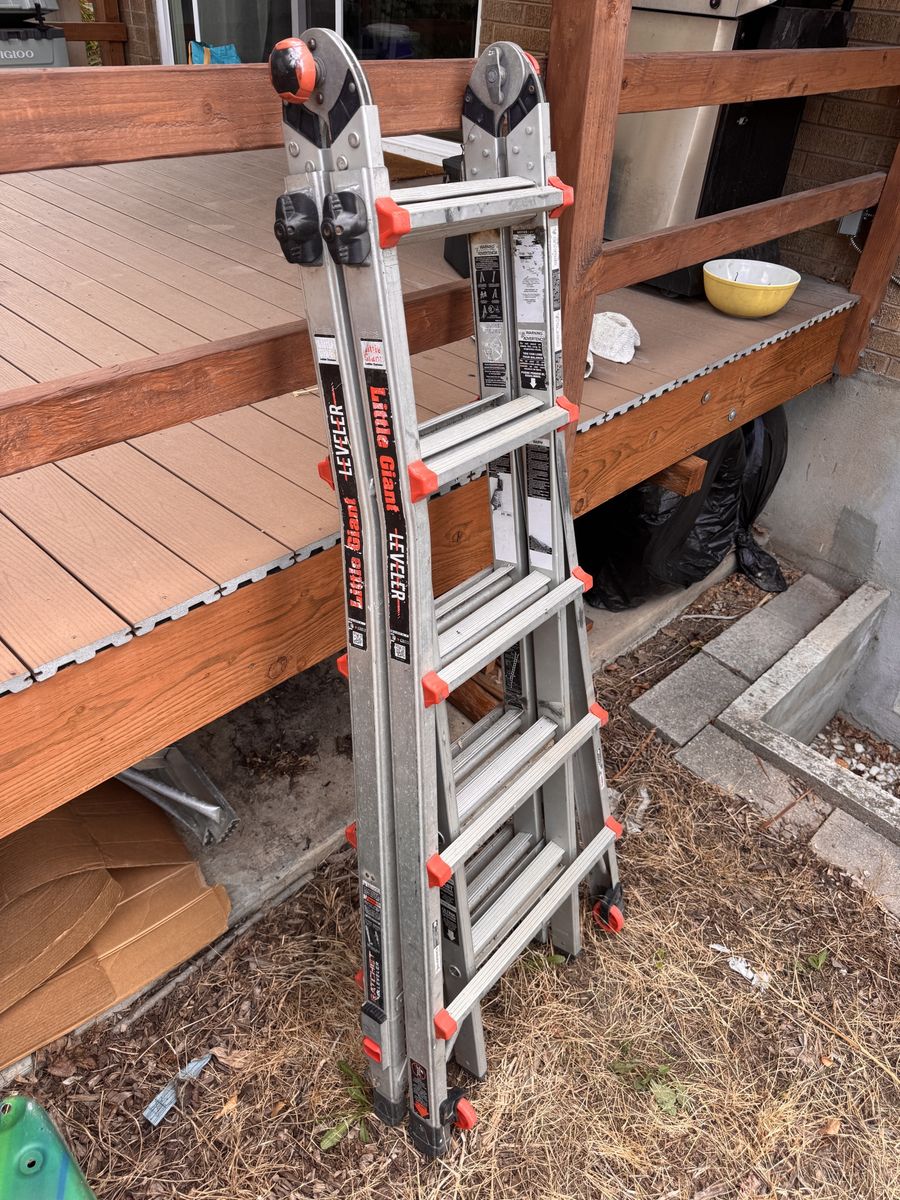 Little Giant Leveler Multi-Position Aluminum Ladder with Ratchet Levelers
