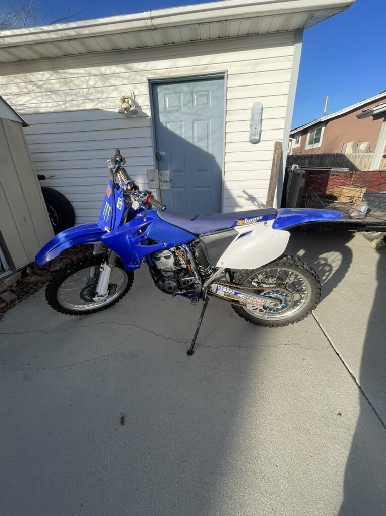 250 2004 Yamaha