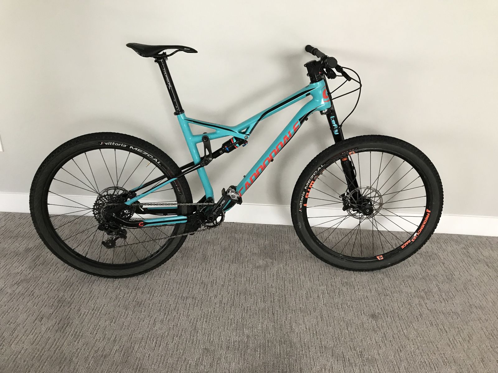 Cannondale Habit Mtn bike, Large