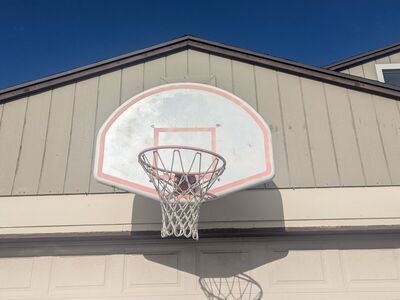 Free basketball hoop