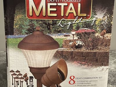 Malibu Do-It-Yourself Low Voltage Lighting Set