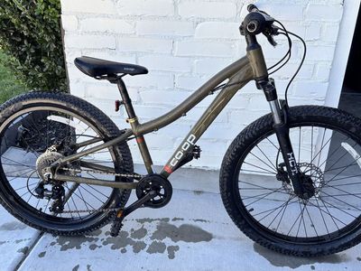 Co-Op Youth Mountain Bike - 24”