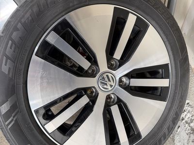205/55R16 Volkswagen e-Golf wheels/tires