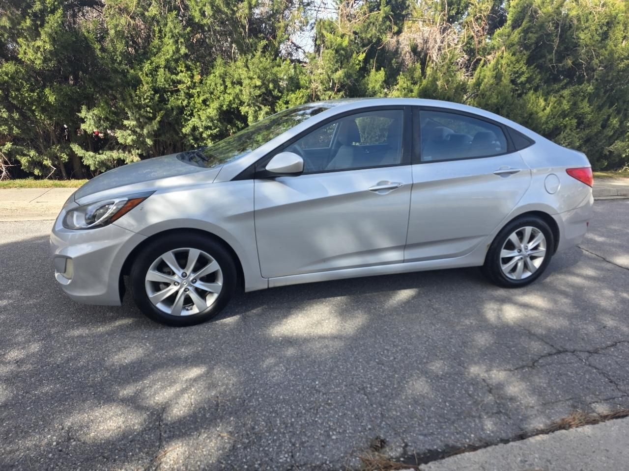 2013 Hyundai Accent GLS