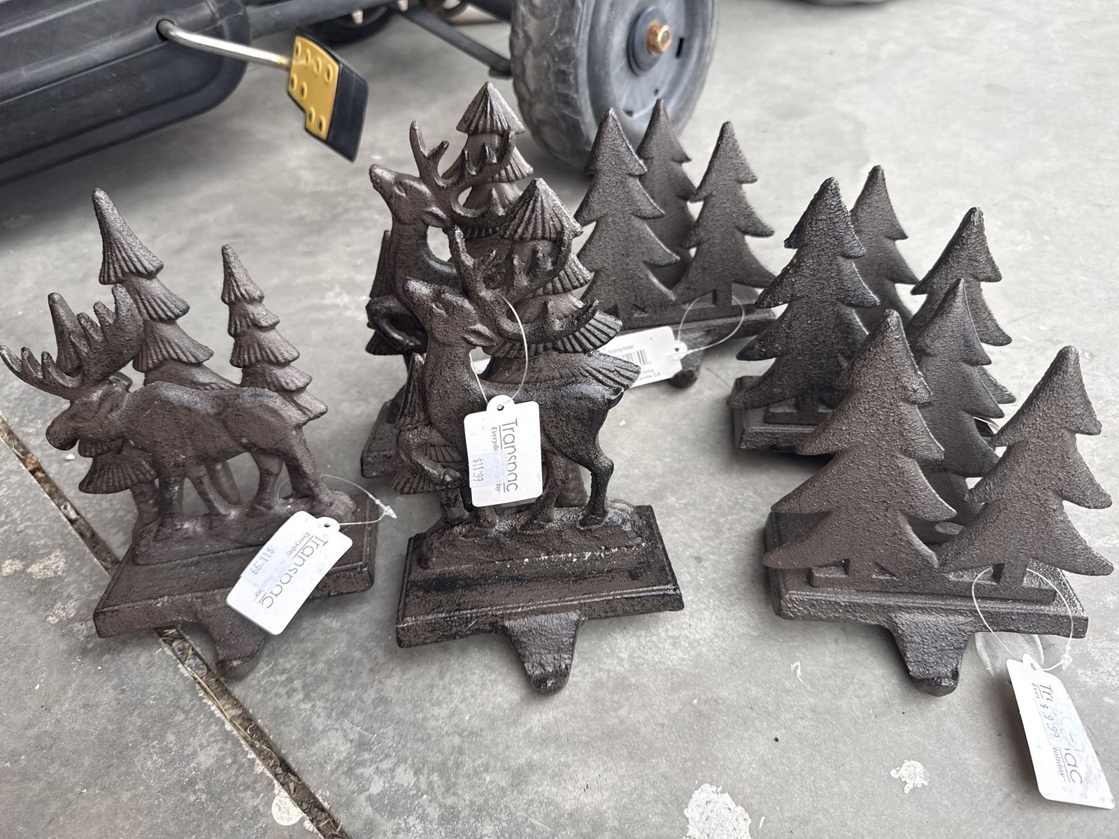 Transpac Cast Iron Christmas Stocking Holder Set - Deer, Elk & Pine Tree Designs