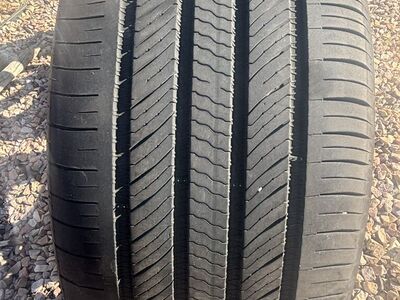 Tesla Model Y front Tire 21