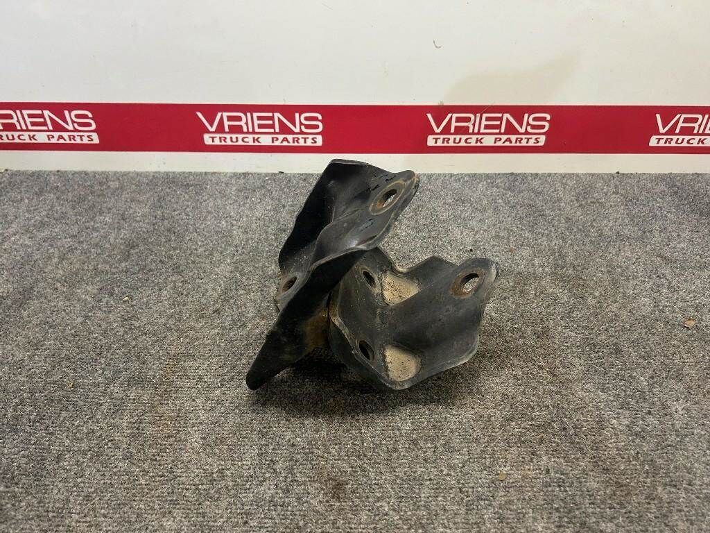 Freightliner Bracket