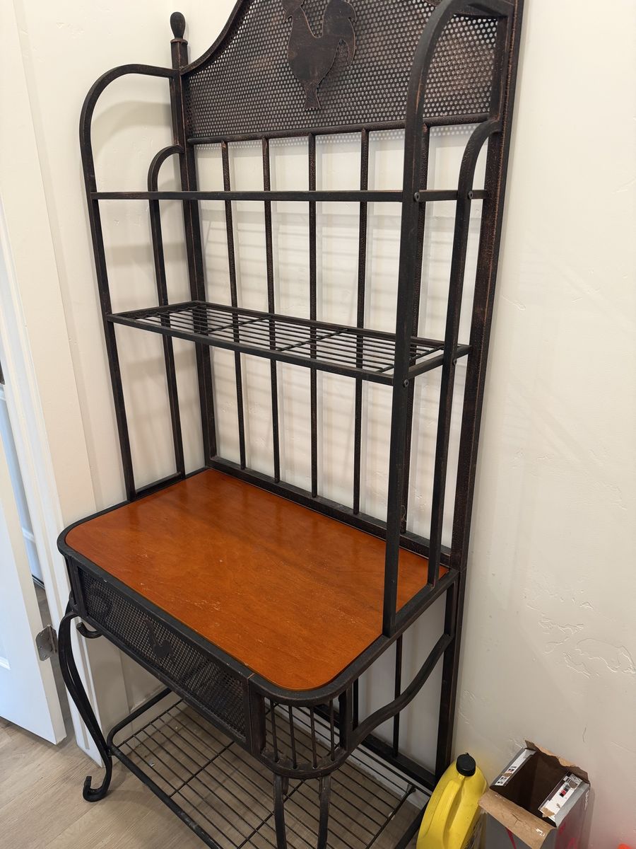 Ornate Black Metal Baker's Rack w/ Rooster Detail & Wood Top Shelf